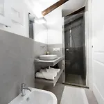 Appartement Ur-nest Indipendenza *