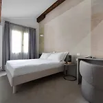 Ur-nest Indipendenza Appartement *