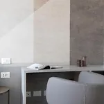 Ur-nest Indipendenza Appartement