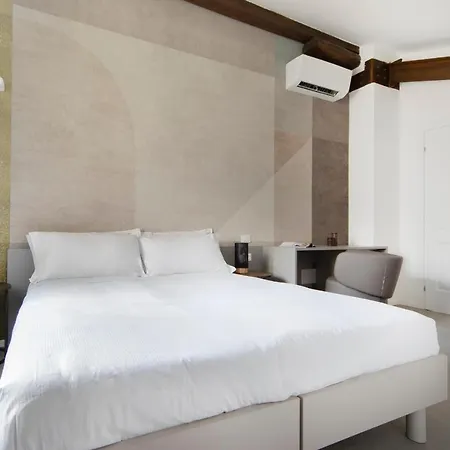 Ur-nest Indipendenza Appartement *