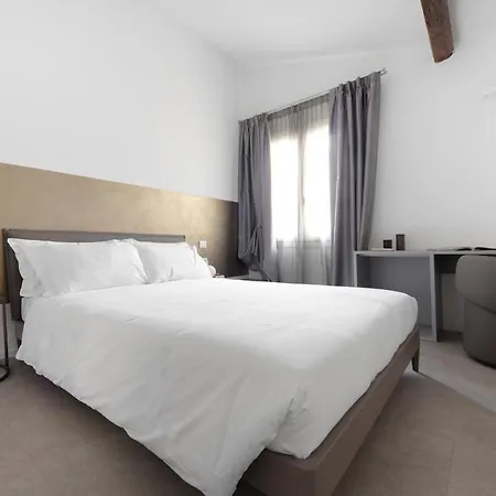 Ur-nest Indipendenza Apartamento *