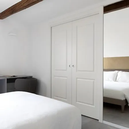 Ur-nest Indipendenza * Bolonha