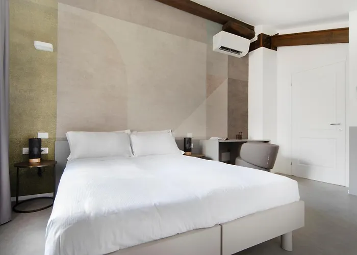 Ur-nest Indipendenza Daire *