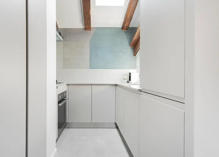 Ur-nest Indipendenza