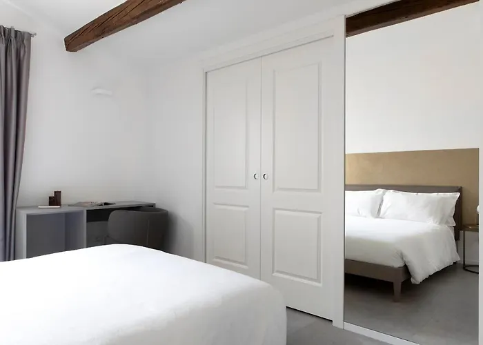 Ur-nest Indipendenza * Bologna