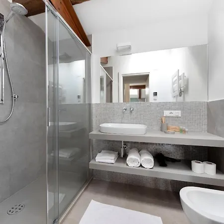 Apartment Ur-nest Indipendenza *