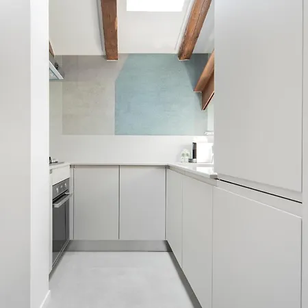 Ur-nest Indipendenza